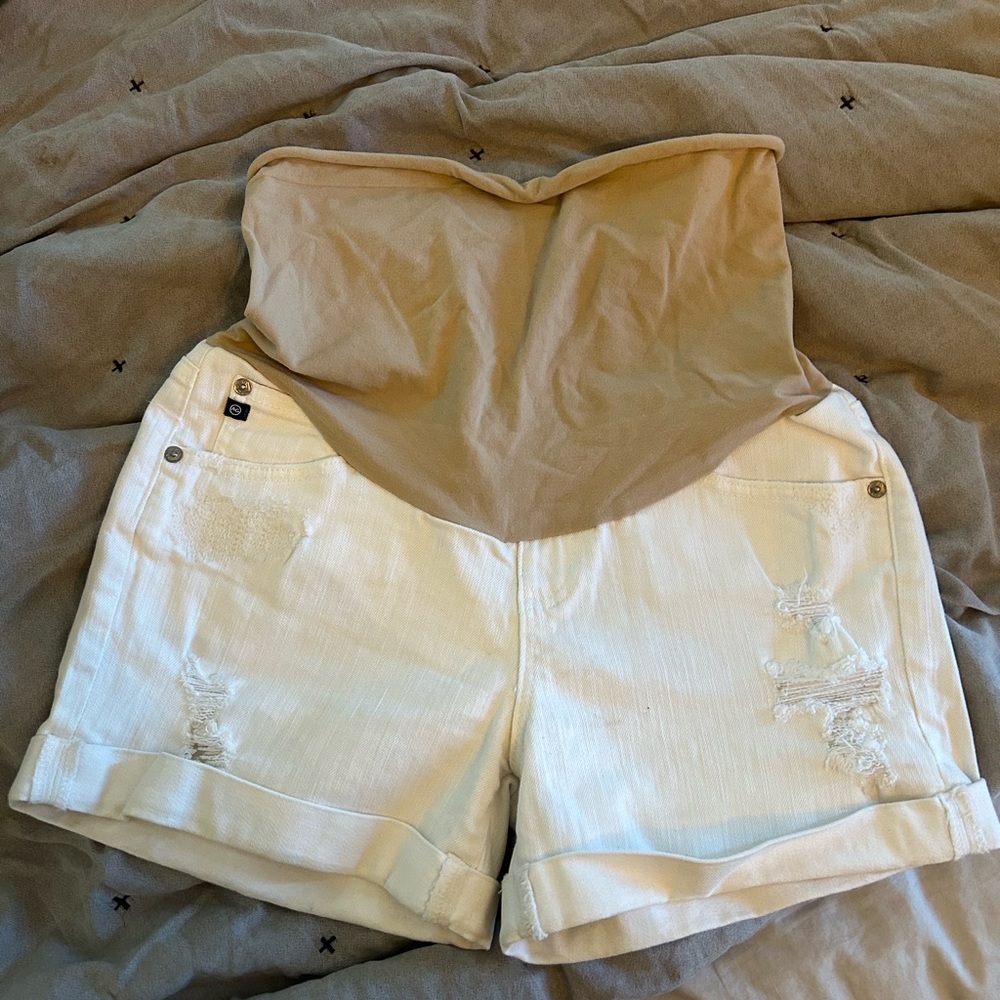 AG Maternity Shorts - Sz 27 - White